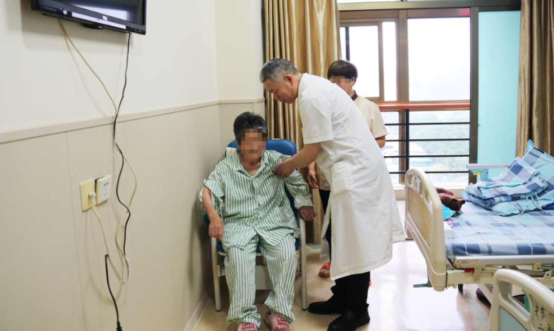 1768010850117544.png 640 (3).png